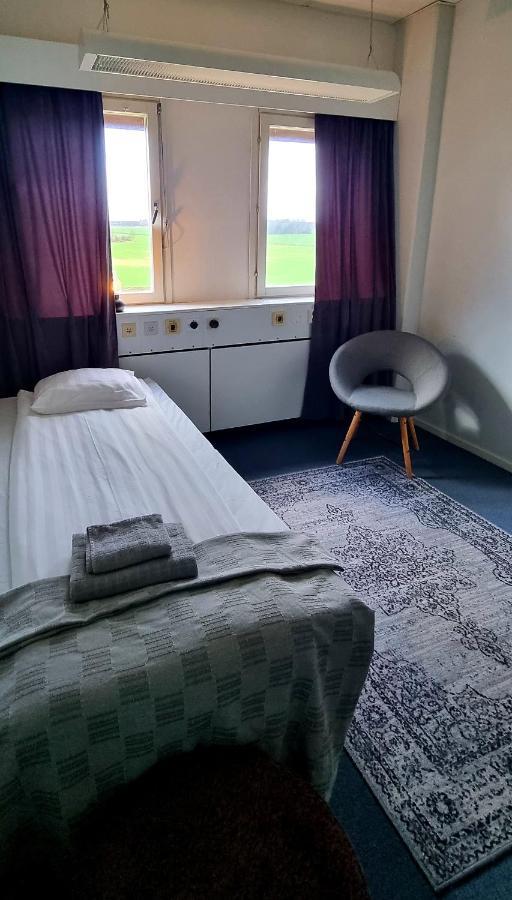 Hotell Tre Systrar Eskilstuna Exterior foto